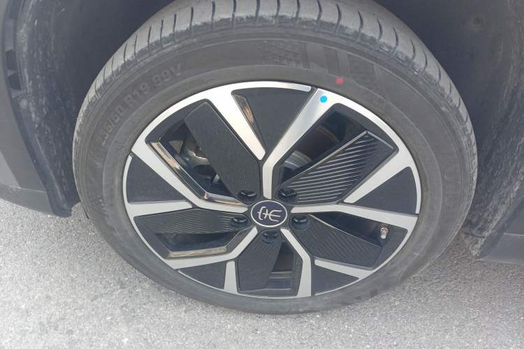 Used BYD Song L DM-i 2024 160km Beyond Edition Exterior 4