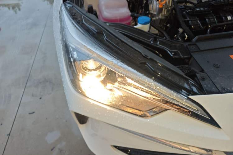 Used Roewe i5 2023 1.5L Manual Comfort Edition