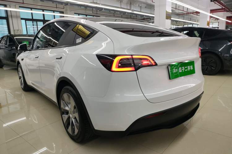 Used Tesla Model Y 2022 Rear-Wheel-Drive Version