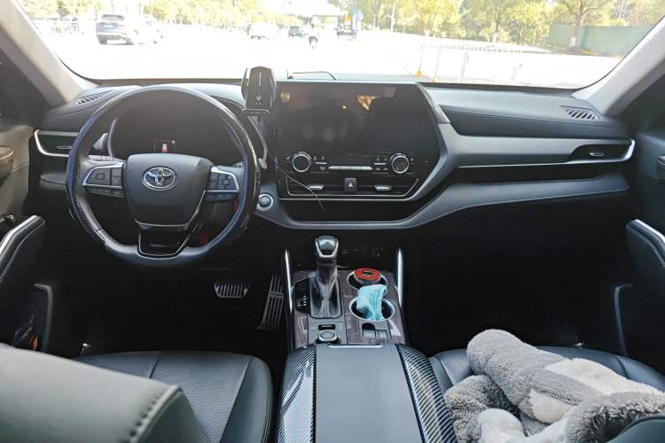 Used Toyota Highlander 2024 380T Four-Wheel Drive Prestige Version 7 Seats
