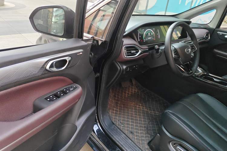 Used GAC Trumpchi M6 2023 PRO 270T DCT Luxury Edition