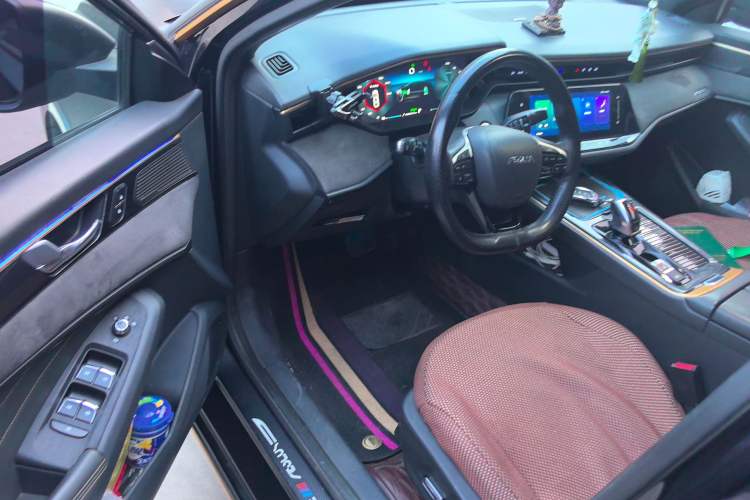 Used Dongfeng Aeolus Yixuan MAX 2021 1.5T Dark Night Holy Light Edition (Hybrid)
