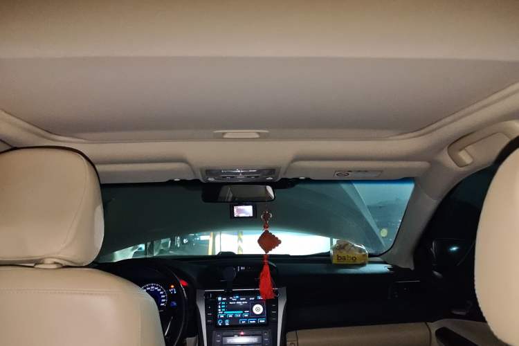 Used Toyota Camry 2015 2.0G Premier Edition