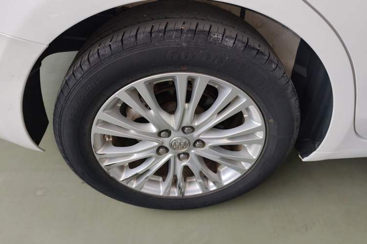 Used Buick GT 2015 15N Automatic Deluxe Edition
