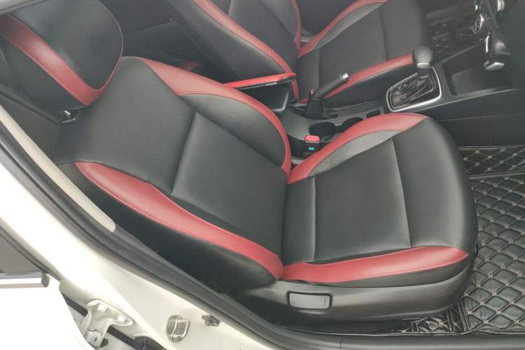 Used Kia KX Cross 2017 1.4L AT GLS