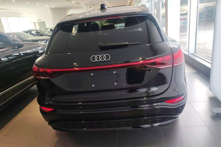 Used Audi Q6L e-tron 2026 First Launch Navigation Edition