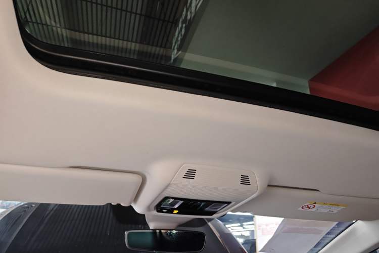 Used Volkswagen Viloran 2023 380TSI Prestige Edition Headliner