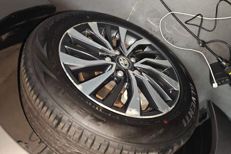 Used Toyota Corolla Hybrid E+ 2019 1.8L E-CVT Leading Edition Exterior 4