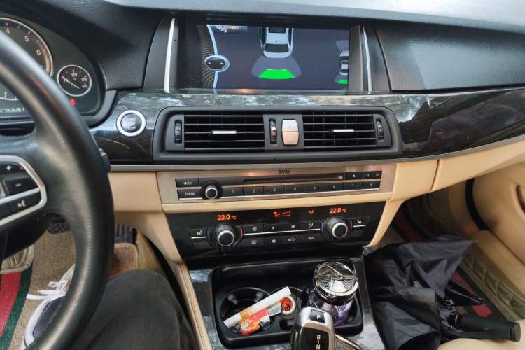 Used BMW 5 Series 2012 523Li Leading Model
