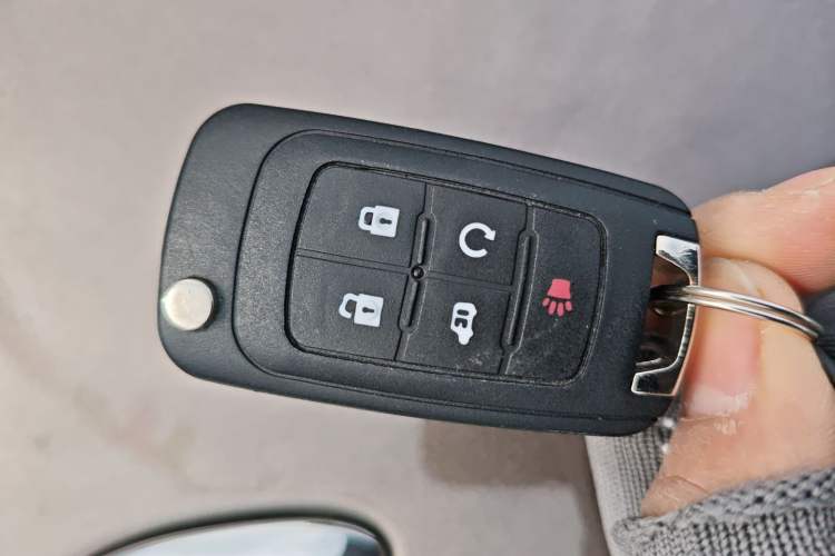 Used Buick GL8 2014 3.0L XT Luxury Business Flagship Edition Vehicle Key