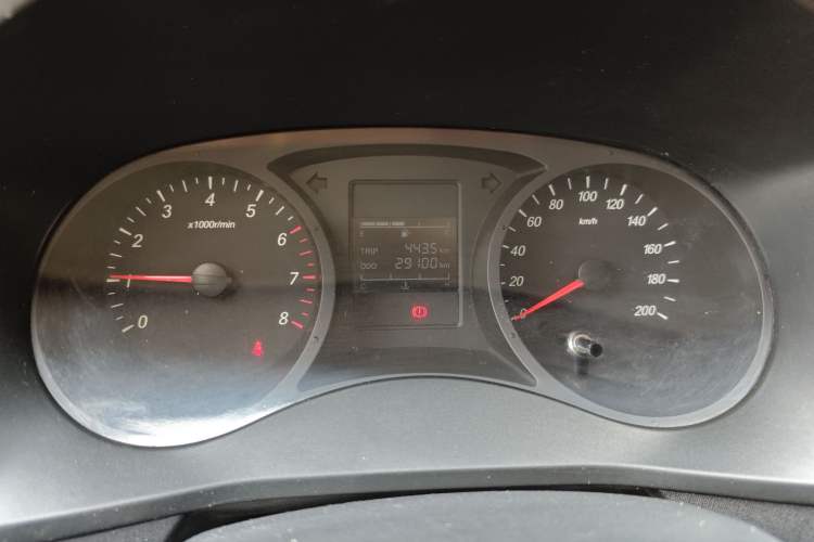 Used Wuling Hongguang PLUS 2019 1.5T Manual Standard Edition 5 Seats
