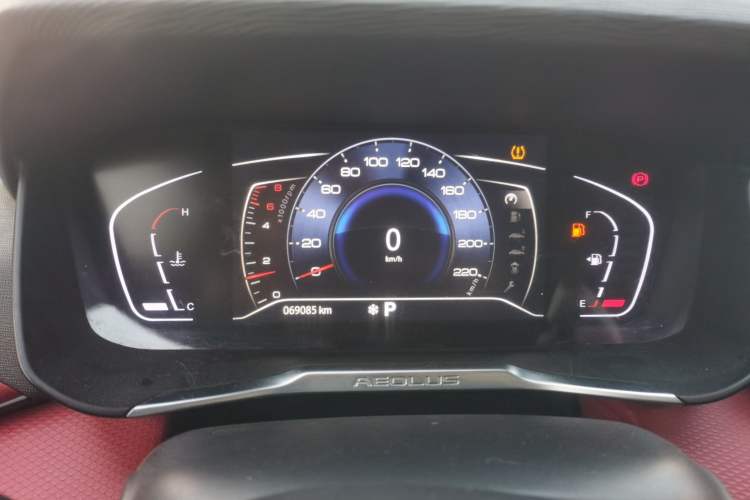 Used Dongfeng Aeolus Yixuan 2022 230T Automatic Adaptive-Beam Knight Edition Instrument Cluster