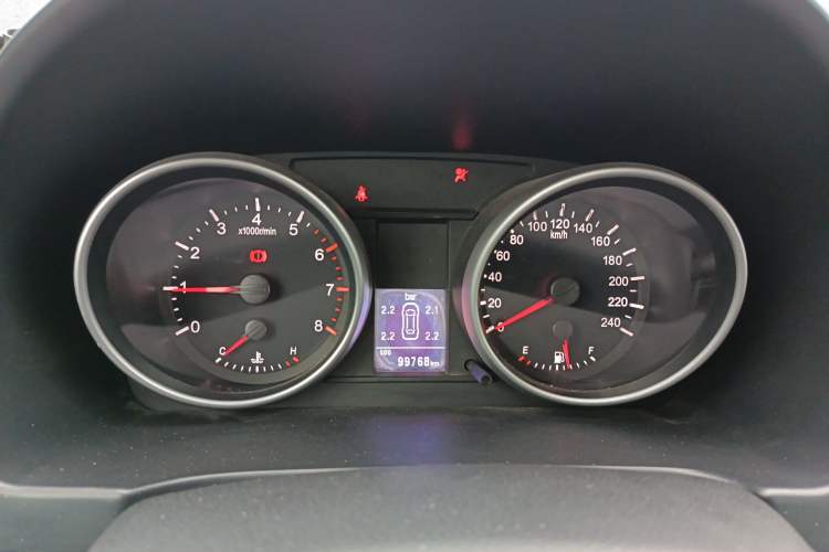 Used Haval H6 2013 Upgraded Model 1.5T Manual Two-Wheel Drive Elite Version Instrument Cluster