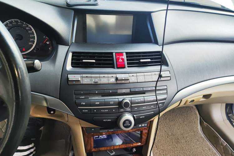 Used Honda Accord 2011 2.4L EX
