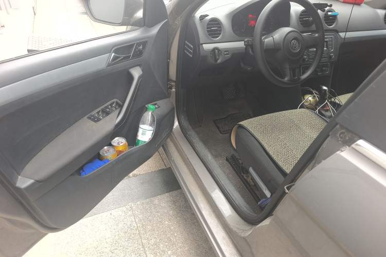 Used Volkswagen Jetta 2013 1.6L Automatic Comfort Model
