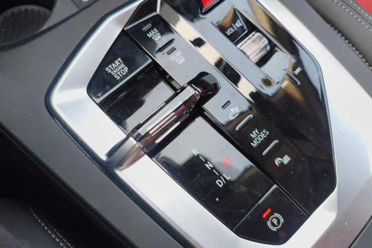 Used BMW 2 Series 2025 225L M Sport Night Edition Package Gear Lever