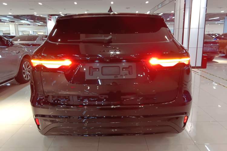 Used Jaguar F-PACE 2024 P250 R-Dynamic SE
