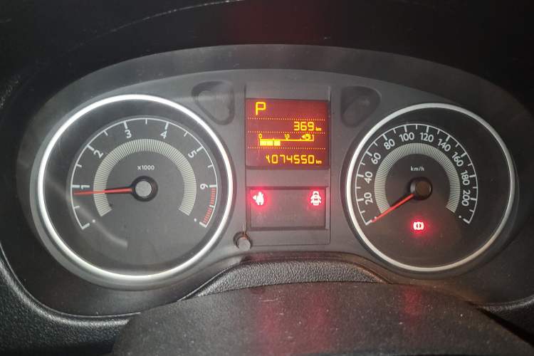 Used Peugeot 301 2014 1.6L Automatic Luxury Edition
