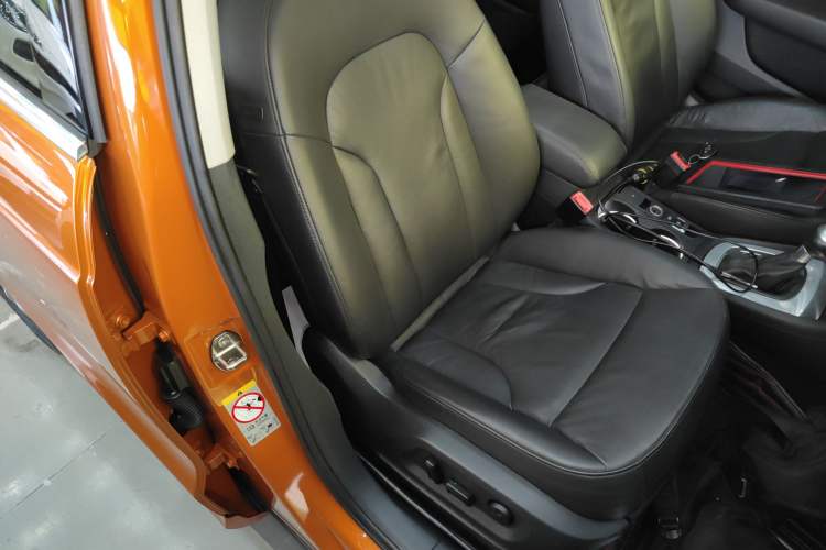 Used Audi Q3 2015 30 TFSI Comfort Model