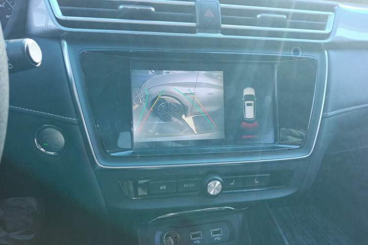 Used Roewe Ei5 2018 Internet Luxury Edition
