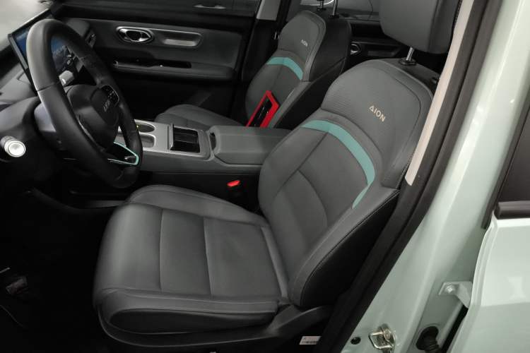 Used AION Y 2023 Younger Star Edition
