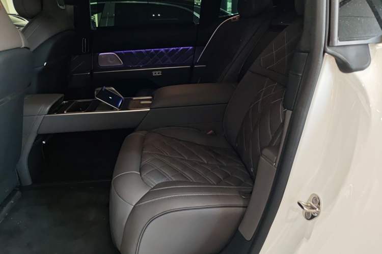 Used Nio ET9 2025 100 kWh