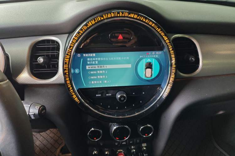 Used MINI 2022 1.5T COOPER Classic Edition
