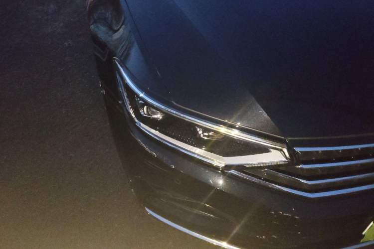 Used Volkswagen Magotan 2023 2 Million Units Limited Edition 330TSI DSG Leading Version