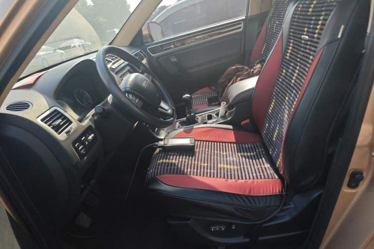 Used Yema T70 2016 Upgraded Model 1.8L Manual Elite Version
