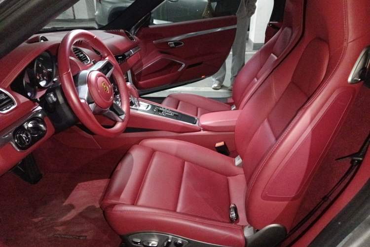 Used Porsche 718 2022 Boxster 2.0T