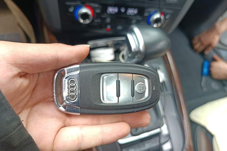 Used Audi Q5 2018 Collector's Edition 40 TFSI Technology Model
