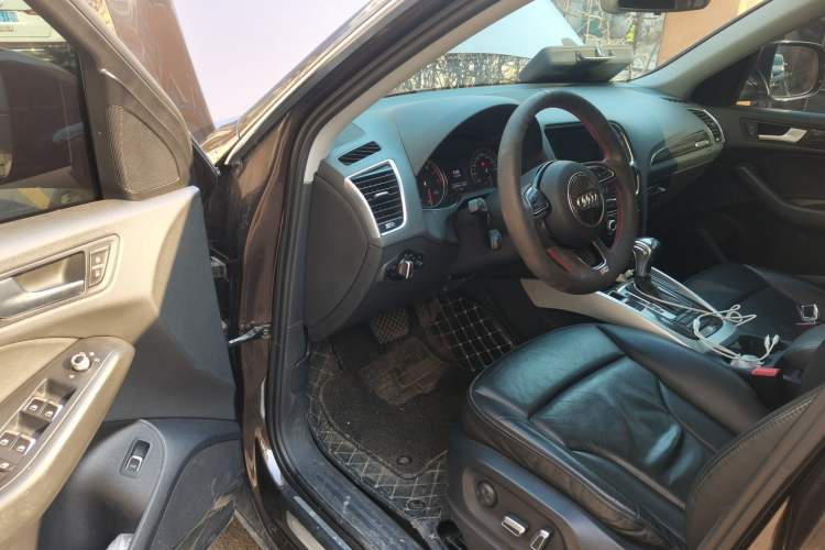 Used Audi Q5 2015 40 TFSI Technology Edition