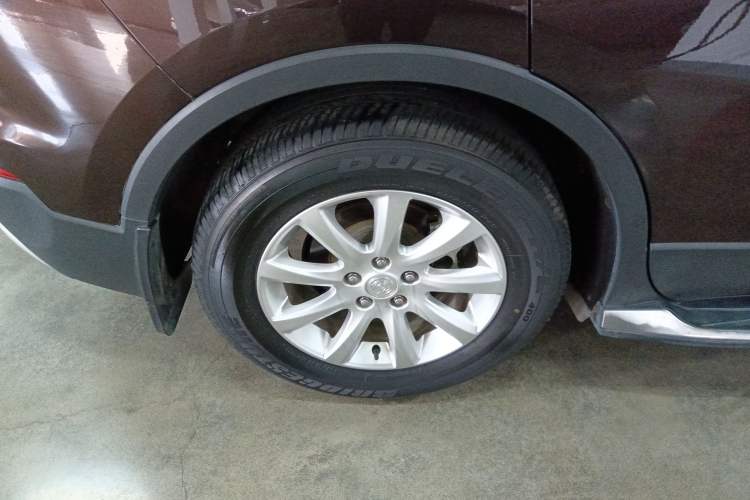 Used Buick Envision 2021 532T Two-Wheel-Drive Elite Version Right Rear Wheel Hub