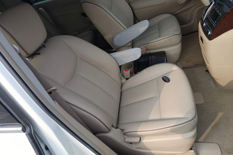 Used Nissan Quest 2015 3.5L SL