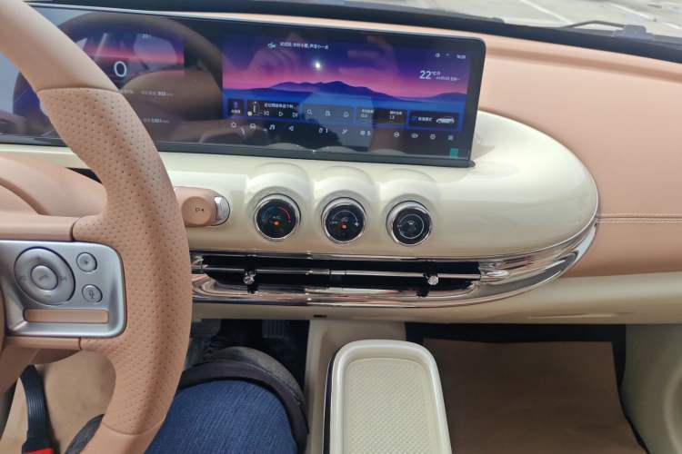 Used Wuling Bingo 2025 333 km Lingxi Deluxe Edition Audio And AC Panel