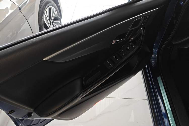 Used Honda Spirior 2015 2.4L Prestige Edition
