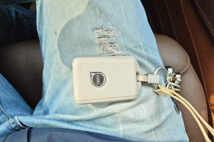 Used Volvo XC90 2024 B5 SmartDrive Luxury Edition 5 Seats Vehicle Key