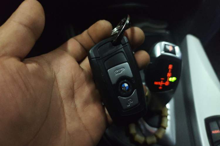Used BMW 3 Series 2013 320i Sport Edition
