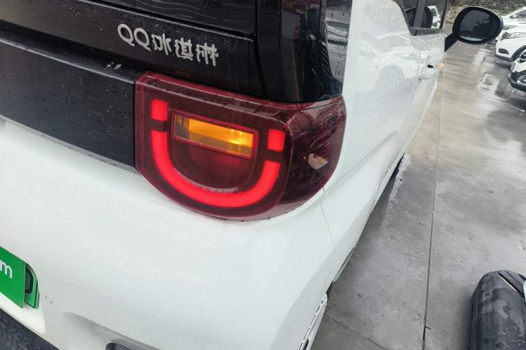 Used Chery QQ Ice Cream 2025 155km Sundae Edition Right Rear Taillight