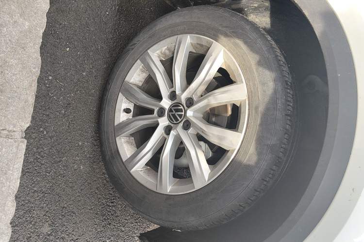 Used Volkswagen T-ROC 2021 280TSI DSG Two-Wheel Drive Elite Connect Edition