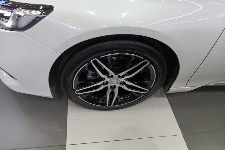 Used Honda Accord 2022 260TURBO Phantom Night · Prestige Edition Left Front Wheel Hub