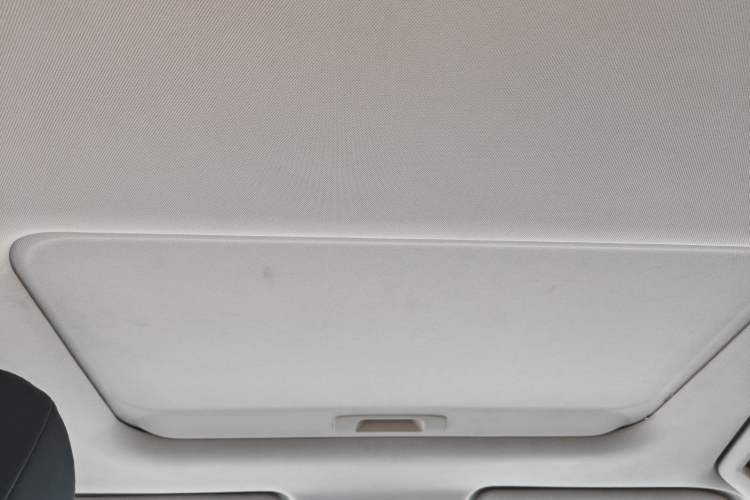 Used Chery Arrizo GX 2019 Pro 1.5T CVT Model Color Version China VI Standard Headliner