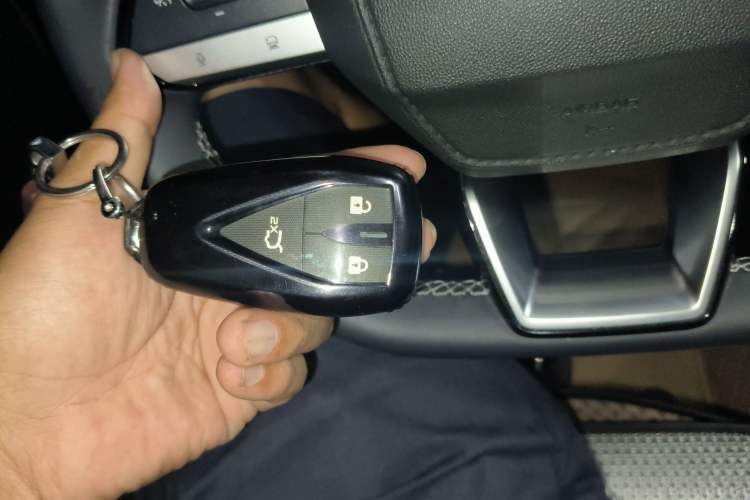 Used CHANGAN NEVO Q05 2024 Truly Delicious Version 125cc Superior Design CATL
