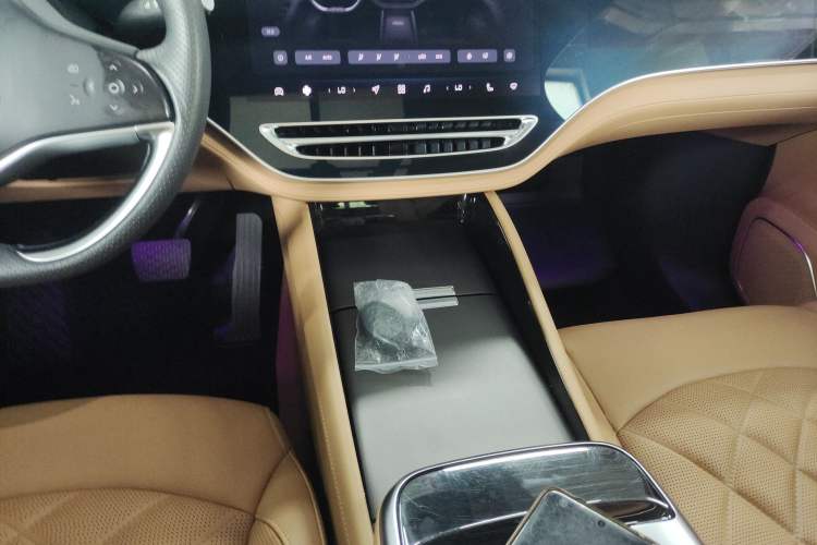 Used Rising R7 2022 Standard Advanced Version