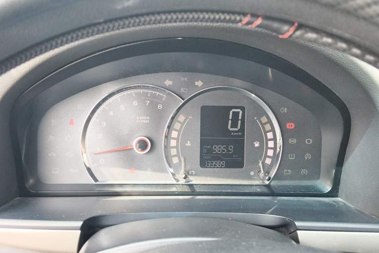 Used Roewe 350 2013 350S 1.5L Manual Xunchi Edition