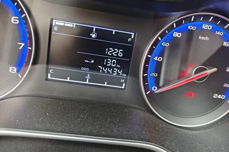 Used Geely Auto Vision 2018 1.5L Manual Happiness Edition Odometer Close Up