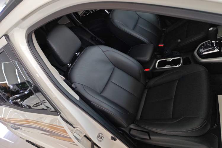 Used Nissan Terra 2020 2.5L XL Upper 4WD Automatic Four-Wheel Drive Luxury Edition
