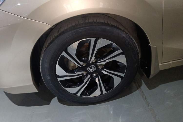 Used Honda Crider 2016 1.8L CVT Luxury Edition