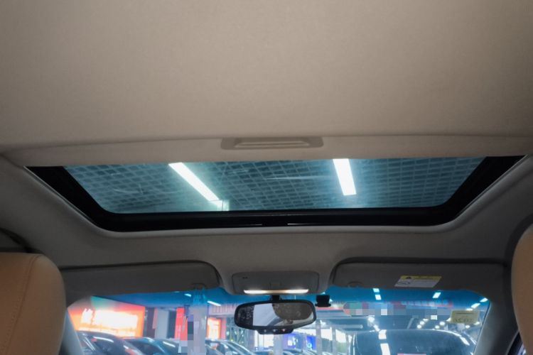 Used Buick Excelle GX 2018 18T Automatic Flagship Model Headliner