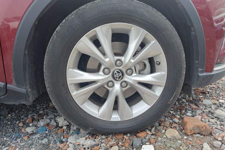 Used Toyota IZOA 2021 2.0L Enjoy Edition Right Front Wheel Hub